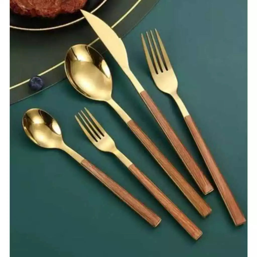 Conjunto de Talheres Dourados 18 Peças para Jantar Elegante
