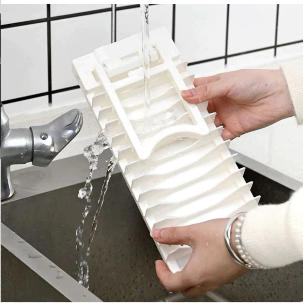 Escorredor Compacto para Pratos e Talheres – Organize sua Pia com Estilo