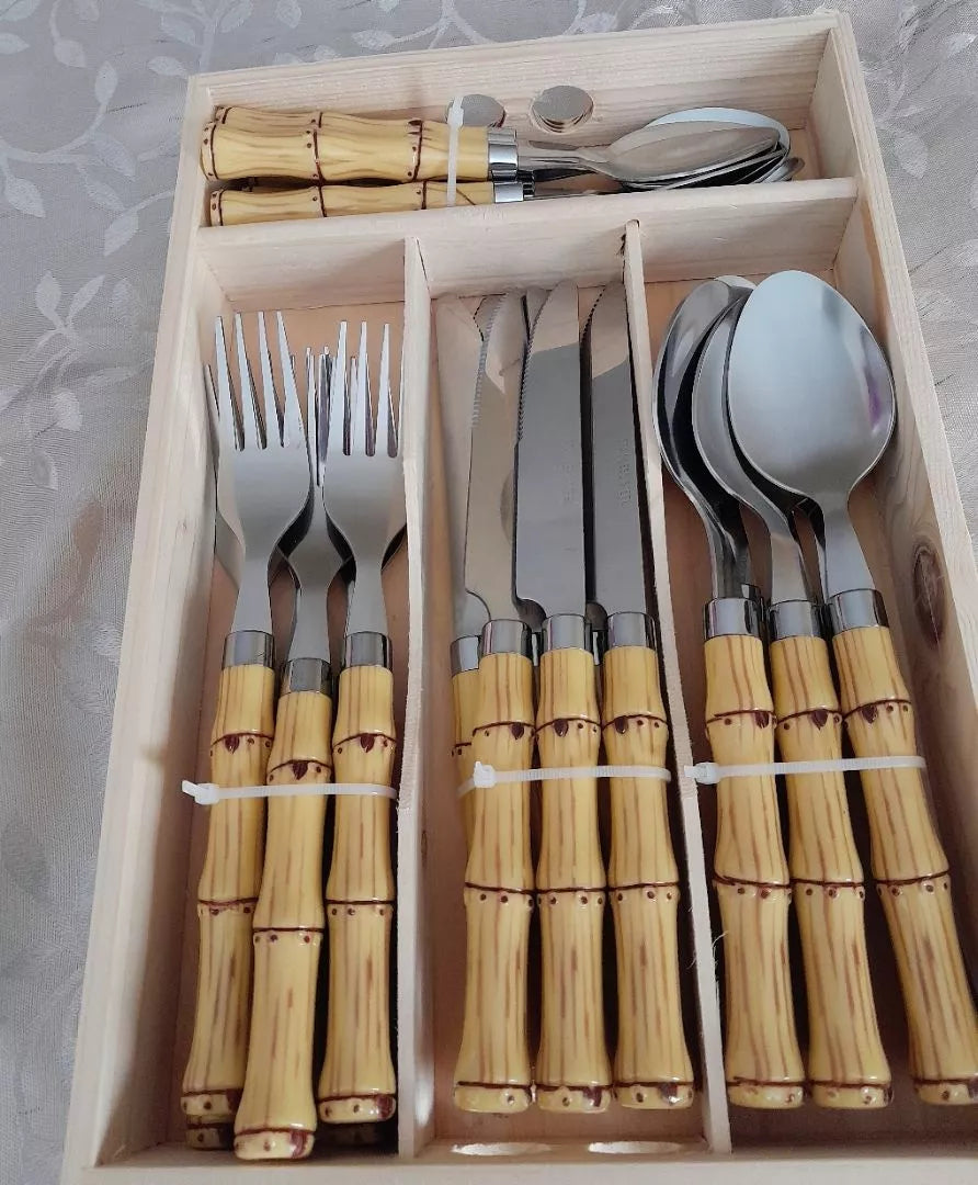 Faqueiro 24 Peças de Inox com Cabo de Bamboo para Uso Diário