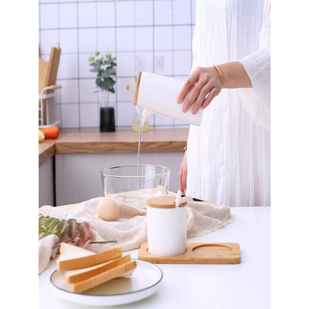 Kit Porta Mantimentos em Cerâmica com Bandeja e Colher de Bambu para Armazenamento