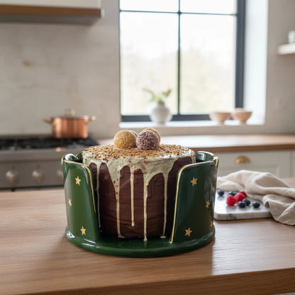 Porta Panetone Natalino em Cerâmica Verde com Filete Dourado